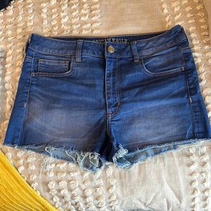 American Eagle Hi-Rise Shortie Denim